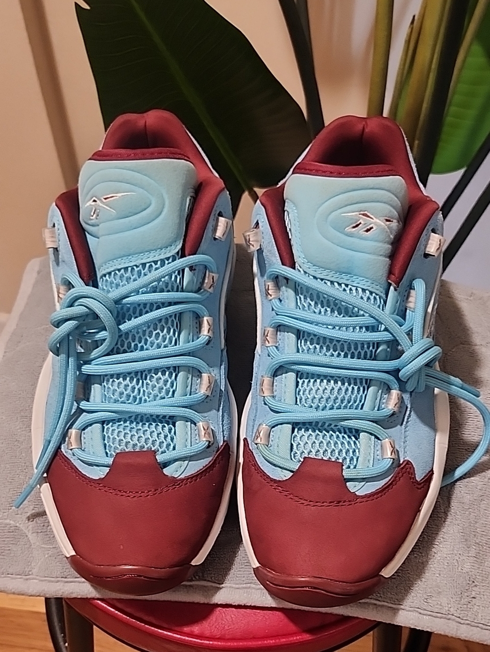 Reebok Question Low "Phillies"